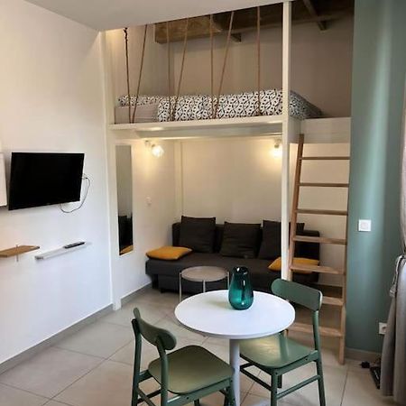 Le Pressense Apartamento Vénissieux Exterior foto
